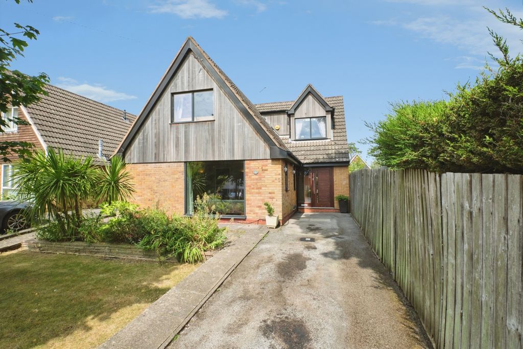 Property photo 1 of 20 Pbox-Img.Jpg