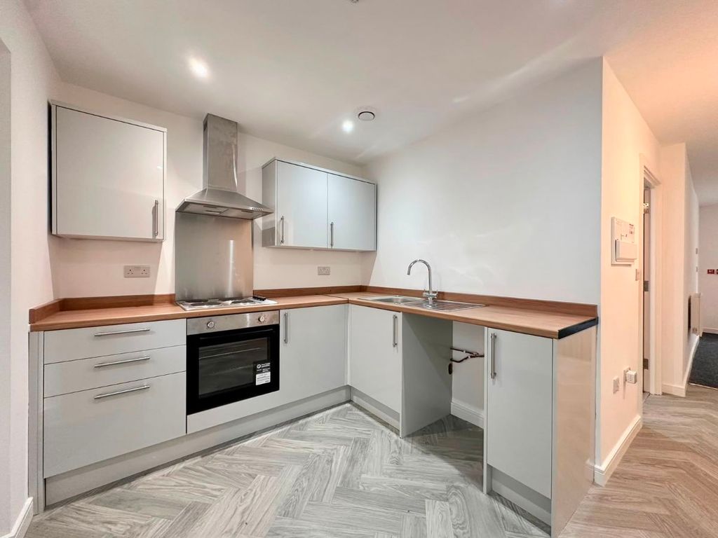 Property photo 1 of 5