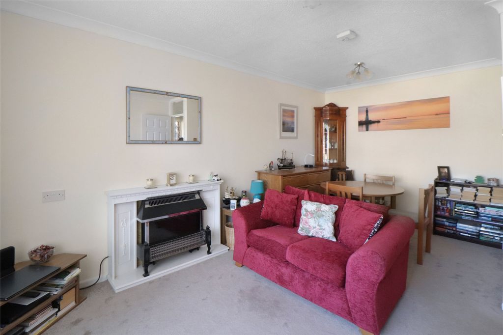 Property photo 2 of 10 2 - Picture No. 08