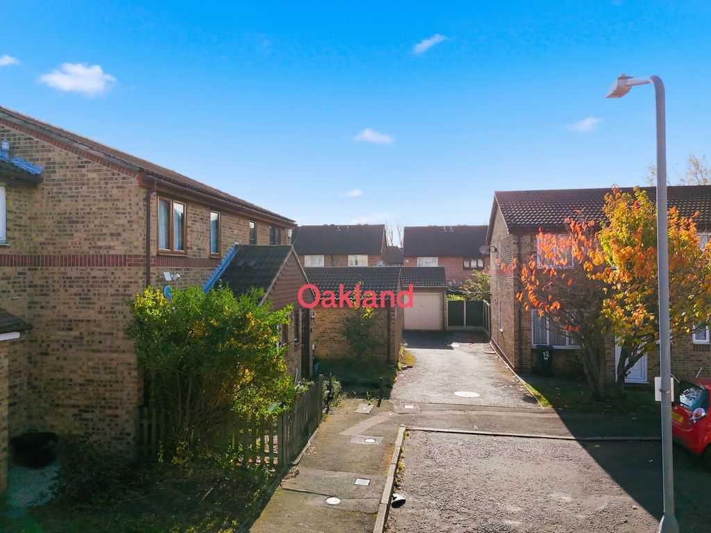 Property photo 3 of 13