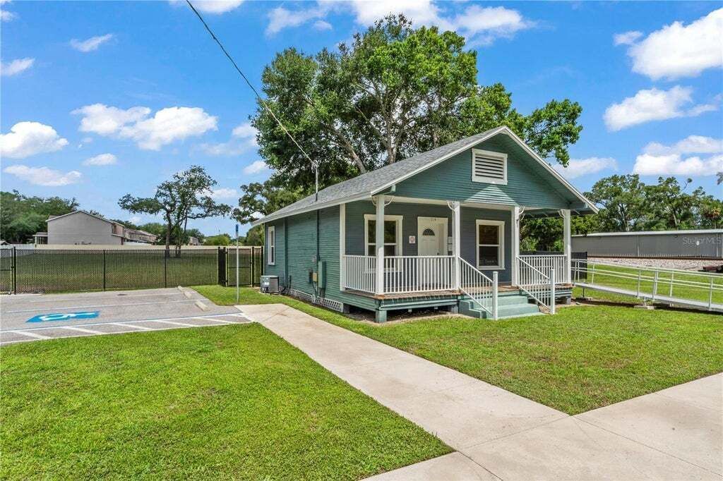 Property photo 2 of 20 <Alttext/>