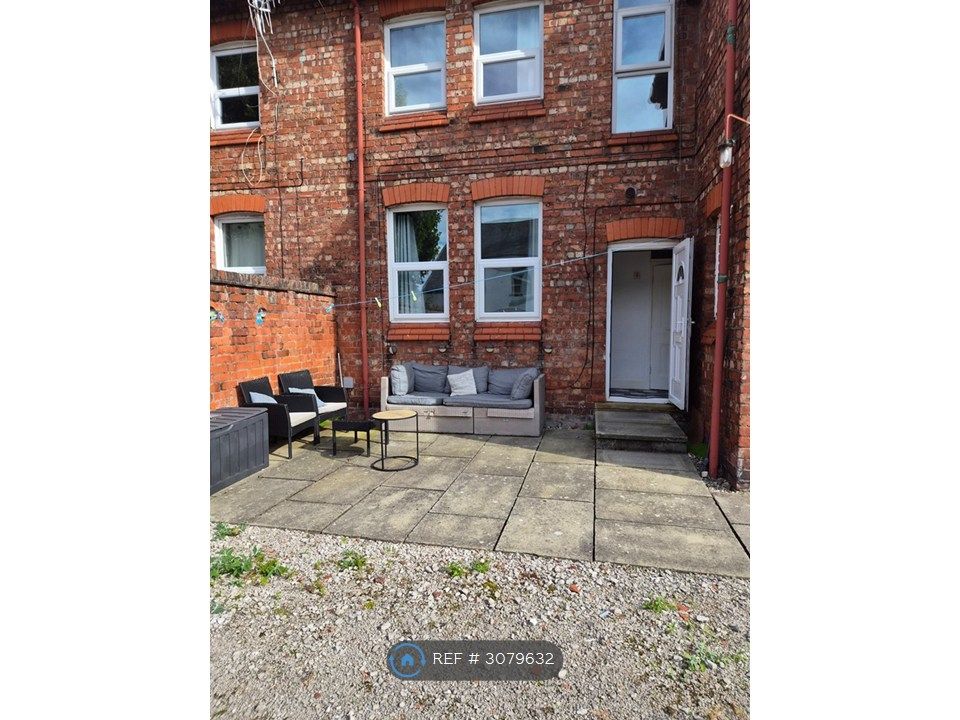 Property photo 3 of 5
