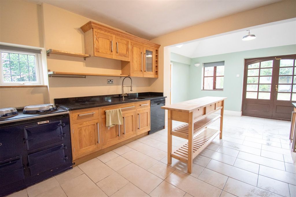 Property photo 3 of 19 Photo 15-07-2025, 11 05 54.Jpg