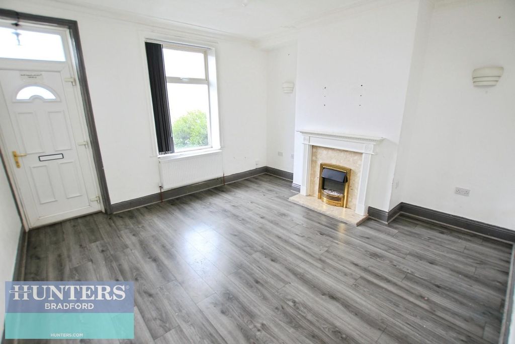 Property photo 2 of 19 E01Dd2c4-Img_0154.Jpg