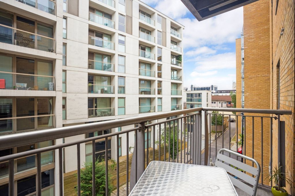 Property photo 2 of 15 Balcony