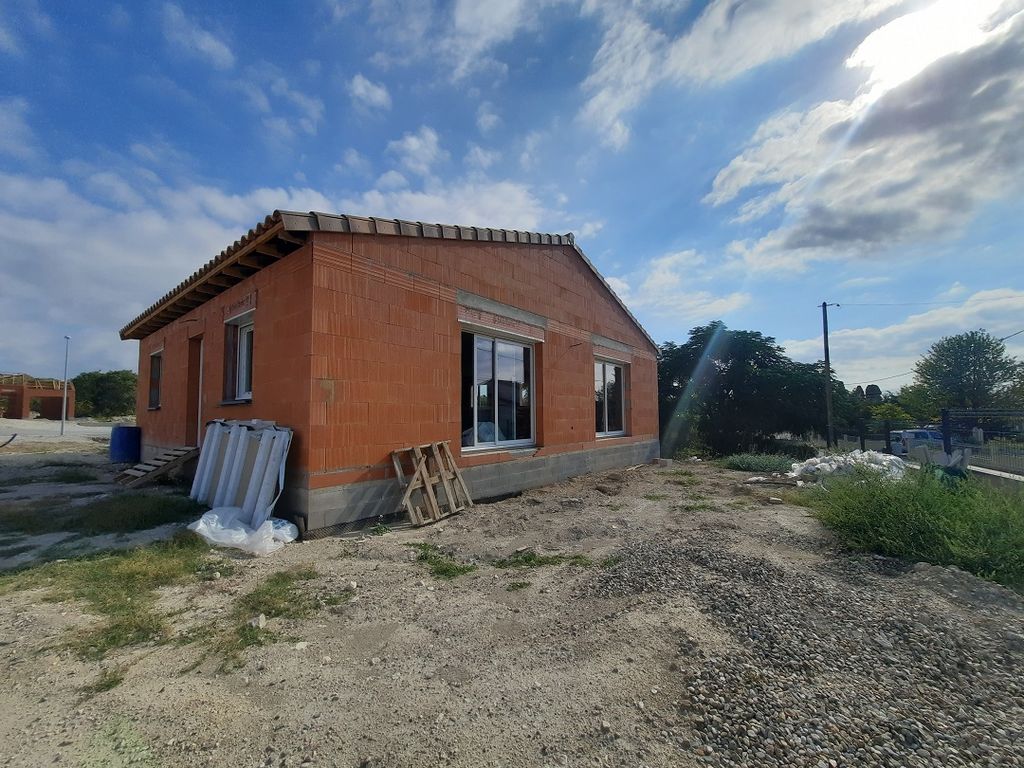Property photo 2 of 4
