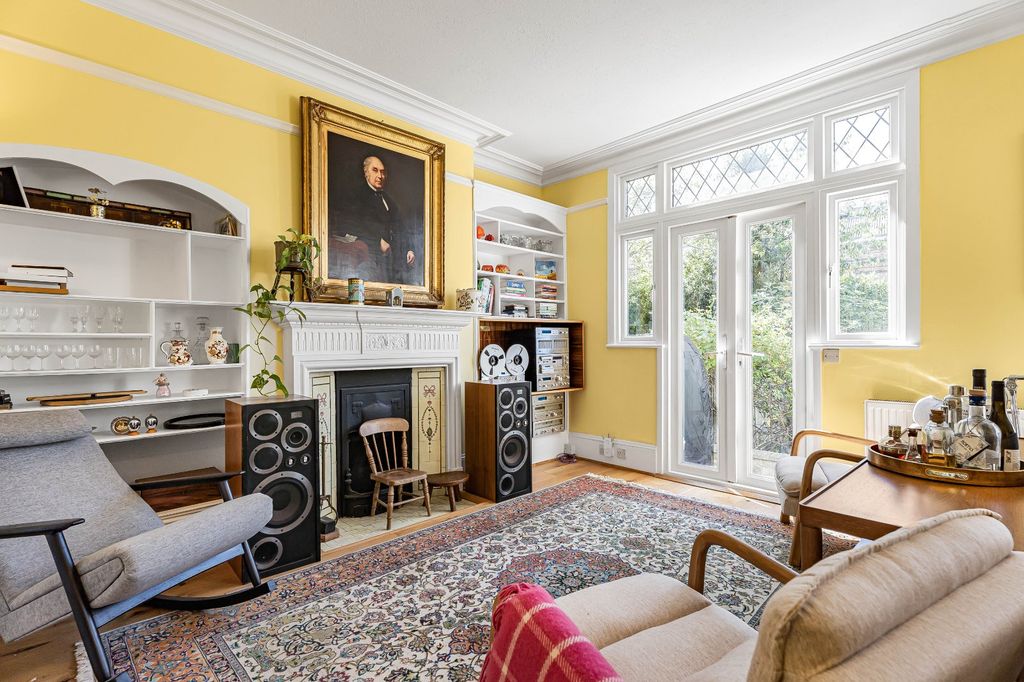 Property photo 3 of 17 Reception Room
