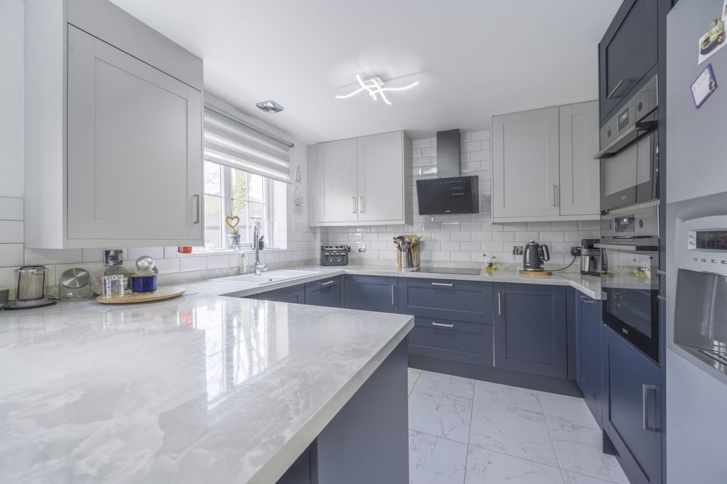 Property photo 1 of 15 Dsc_8225Hdr-Edit