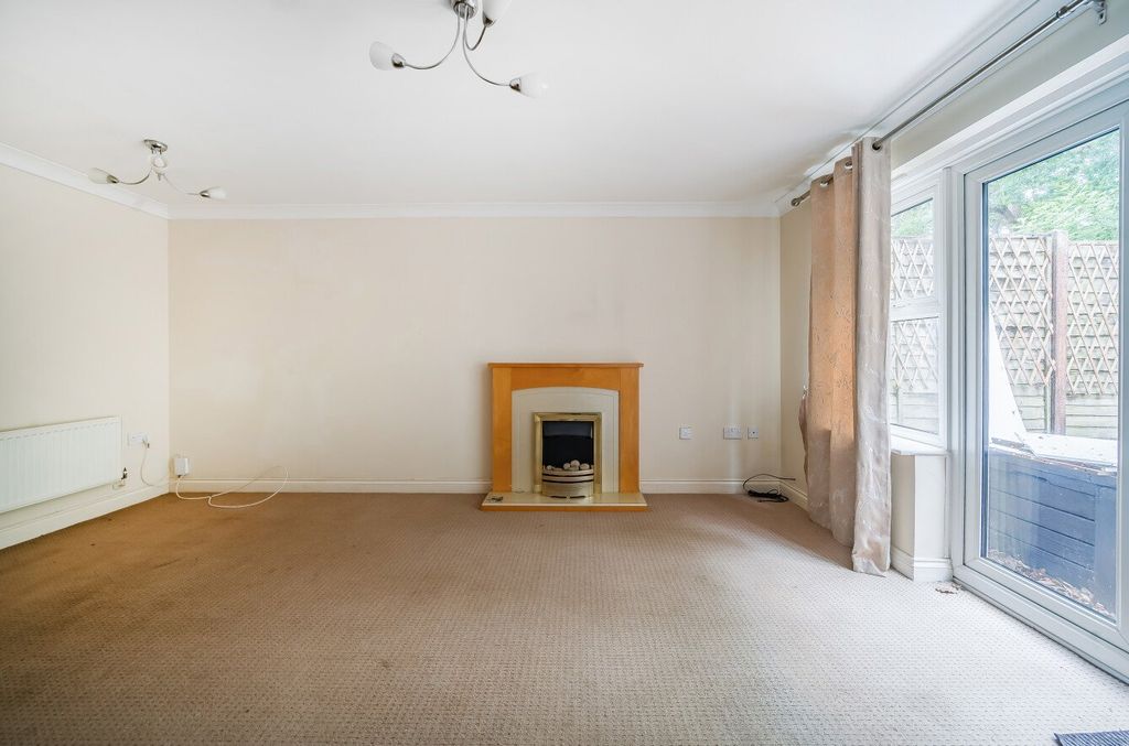 Property photo 3 of 10 Picture No. 15