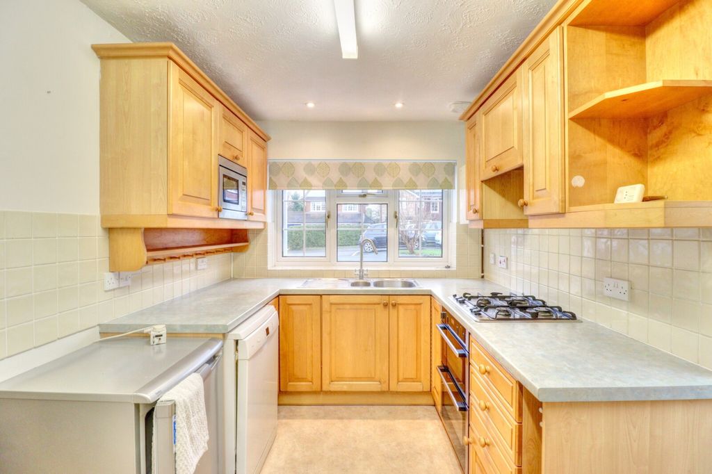 Property photo 2 of 13 Picture No. 02