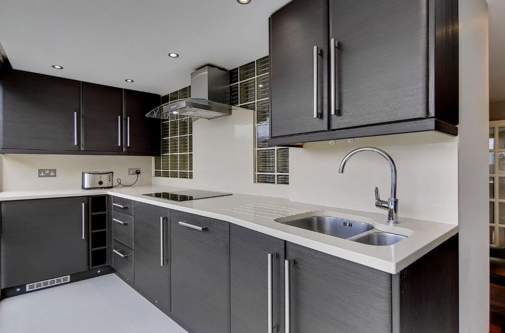 Property photo 3 of 22 Capture.Png