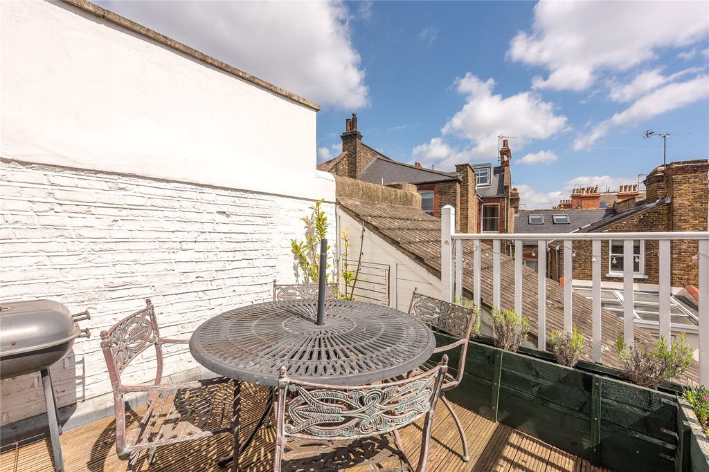 Property photo 3 of 10 Picture No. 09