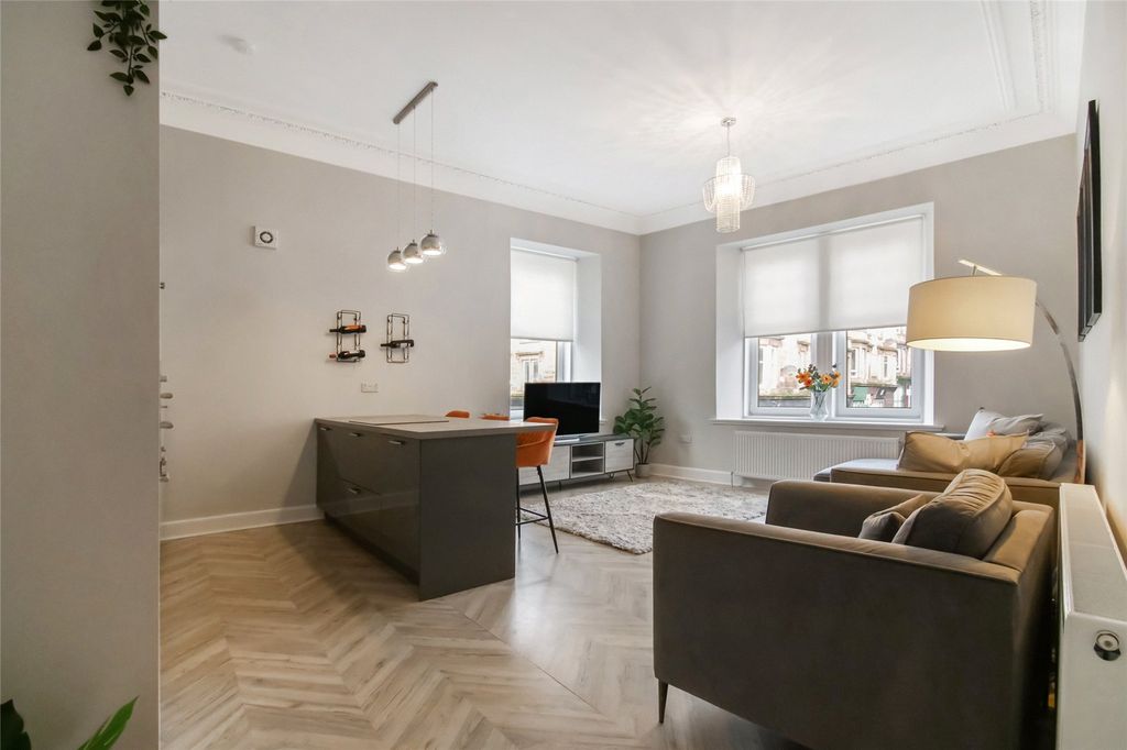 Property photo 2 of 18 2