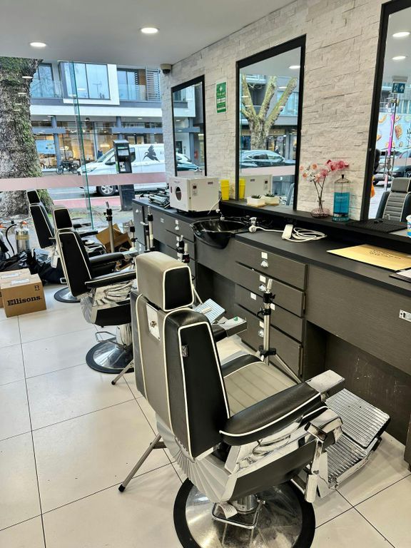 Property photo 3 of 7 ccc3774E-dc1E-4A28-B390-Eff6461457F5.Jpg