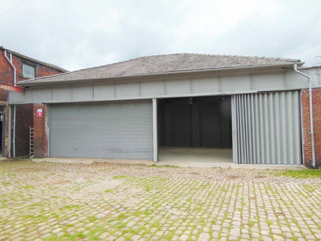 Property photo 2 of 5