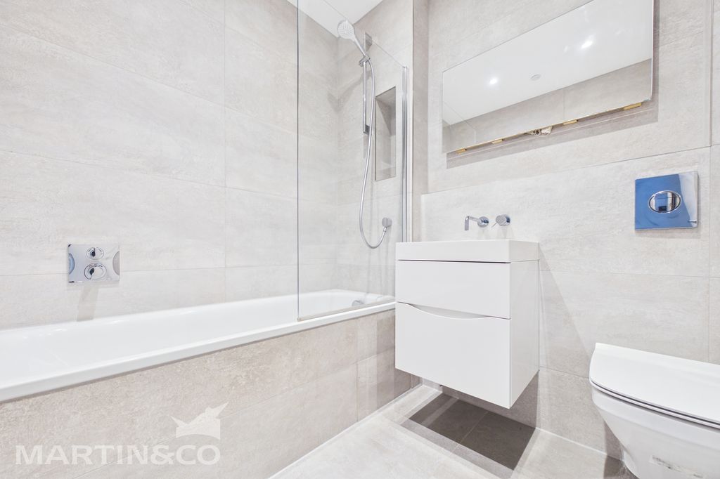 Property photo 2 of 12 7075B02E3d2F4B448194F7215A8Fb184_100_Cam01953G0-Pr