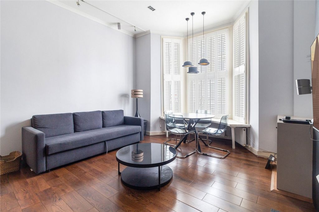 Property photo 2 of 9