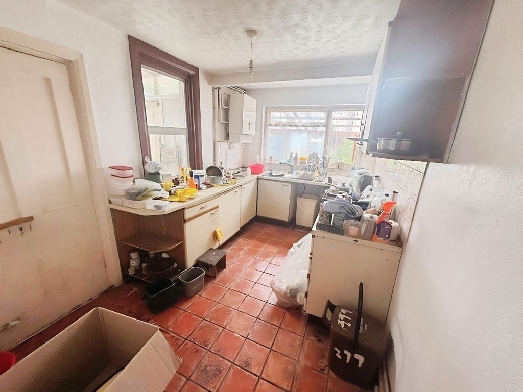 Property photo 3 of 7 Pbox-Img.Jpg
