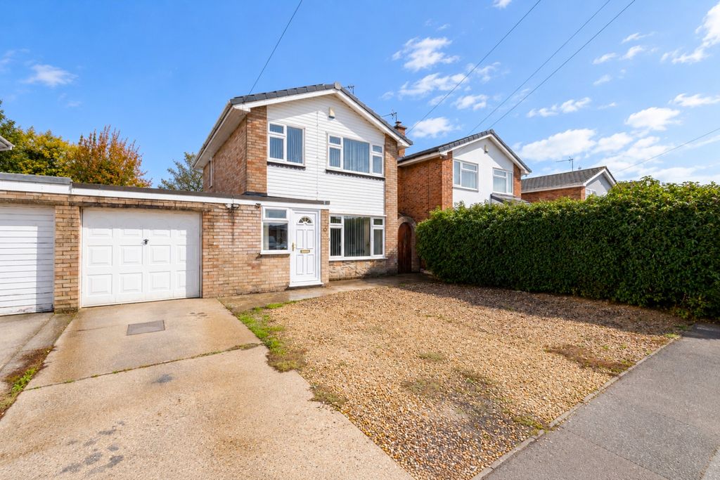 Property photo 1 of 17 1.