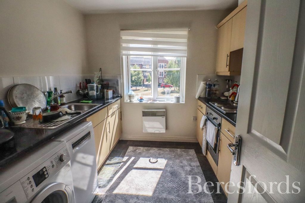 Property photo 3 of 8 Picture No. 05