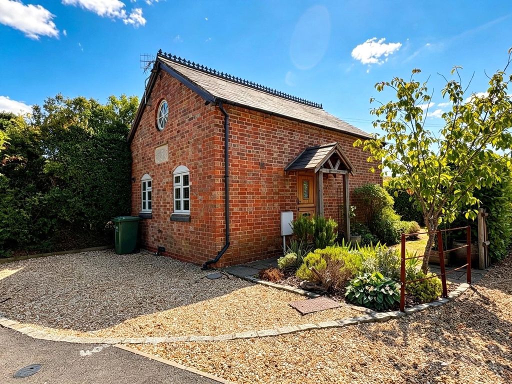 Property photo 1 of 18 Picture No. 14