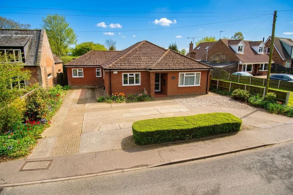 Property photo 1 of 25