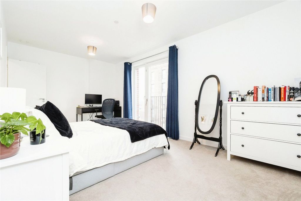 Property photo 3 of 15 Photography