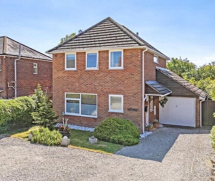 Property photo 1 of 20