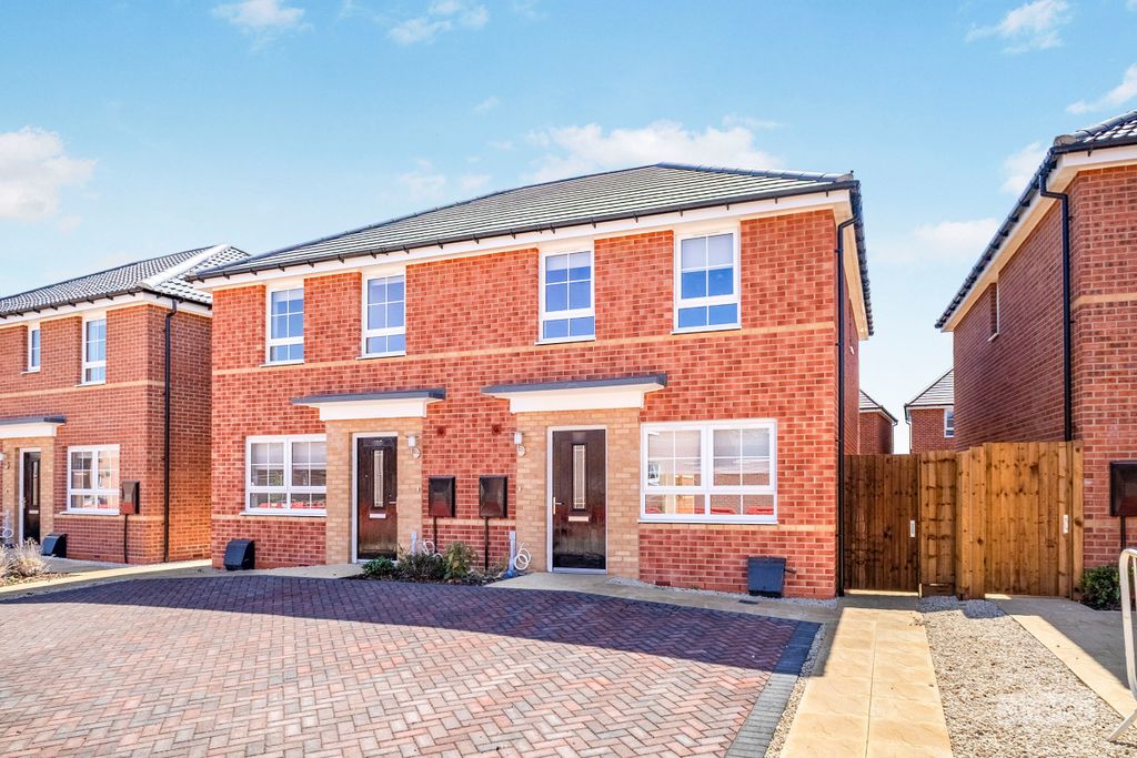 Property photo 1 of 13 Exterior