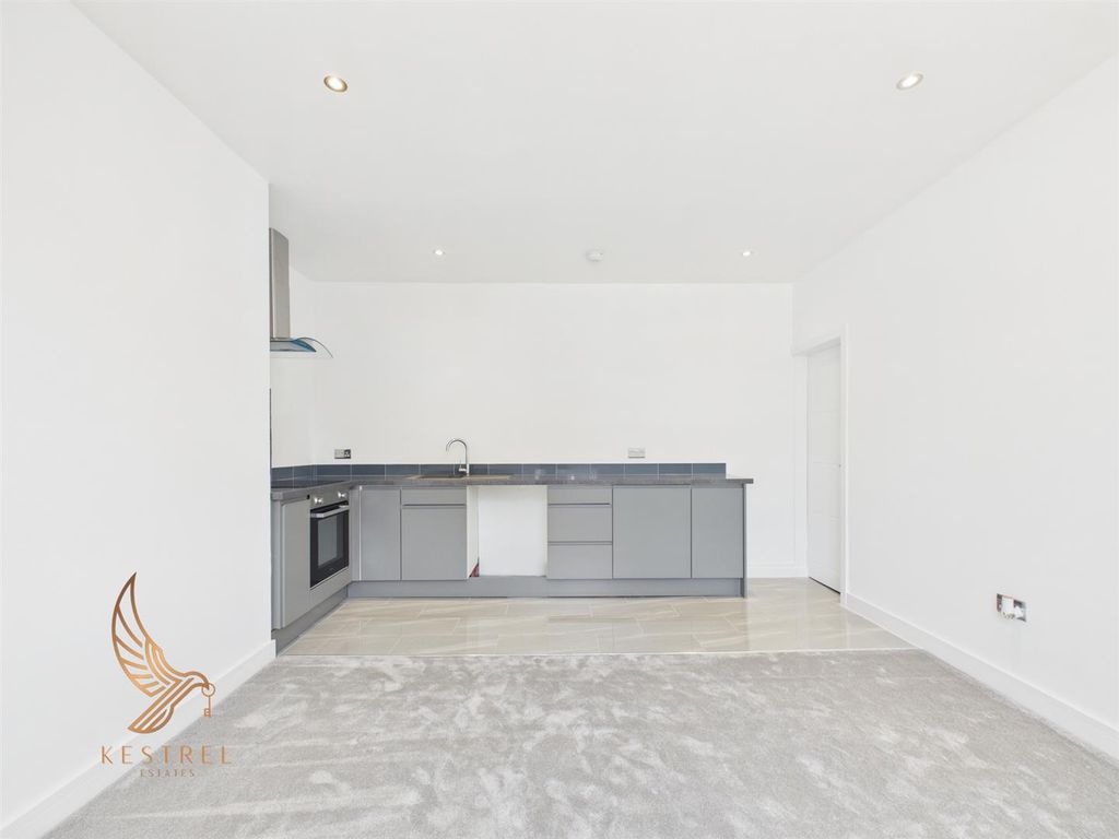 Property photo 3 of 14 1.Jpg