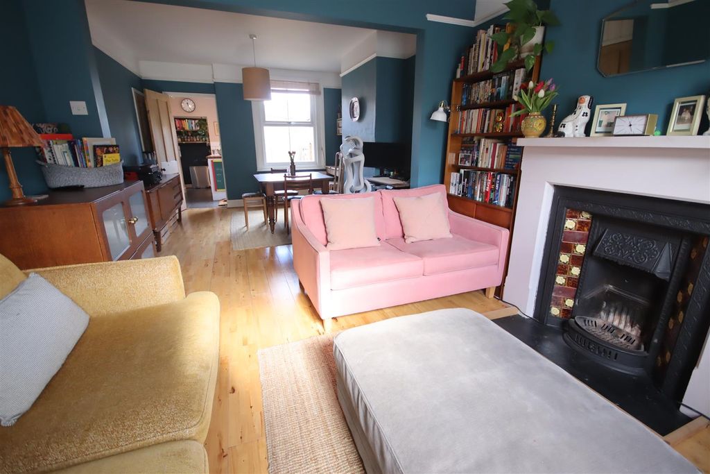 Property photo 3 of 15 Img_9485.Jpg