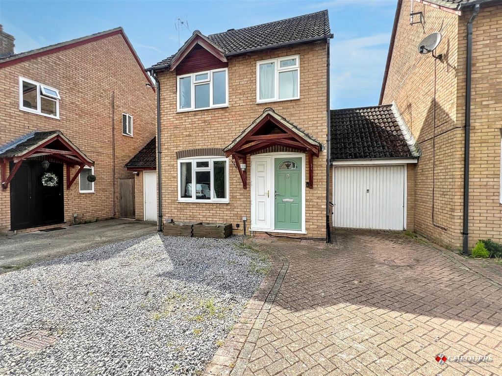 Property photo 1 of 17 Front