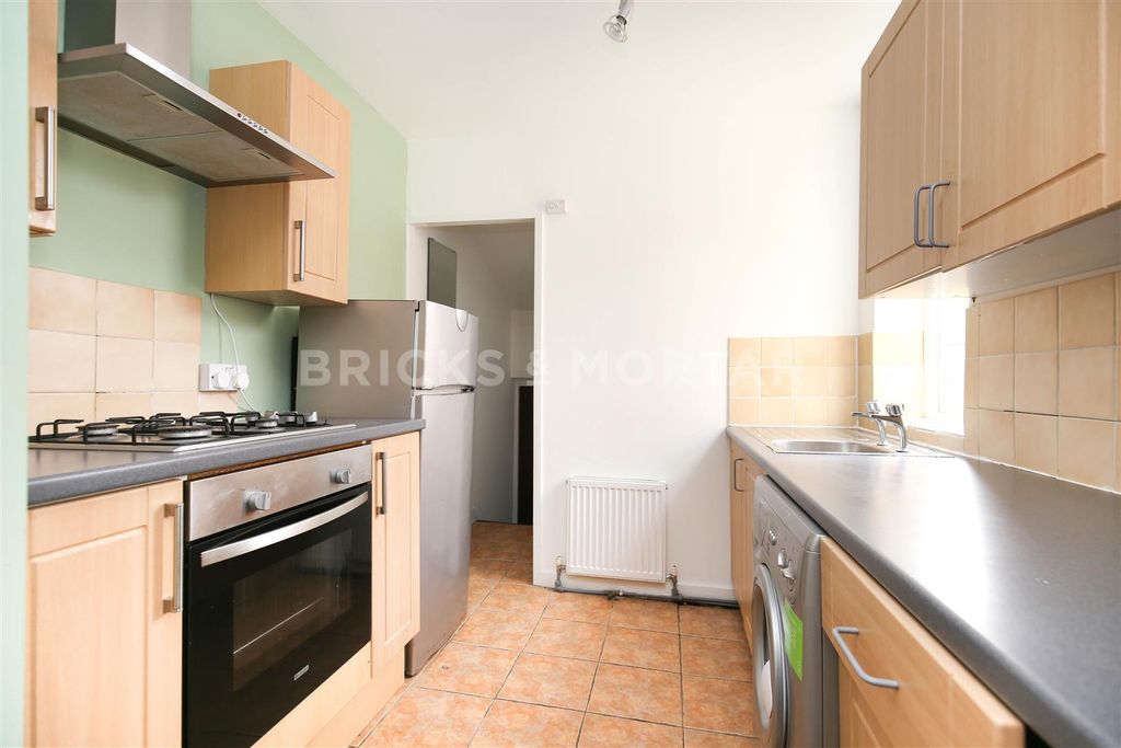 Property photo 3 of 7 3.Jpg