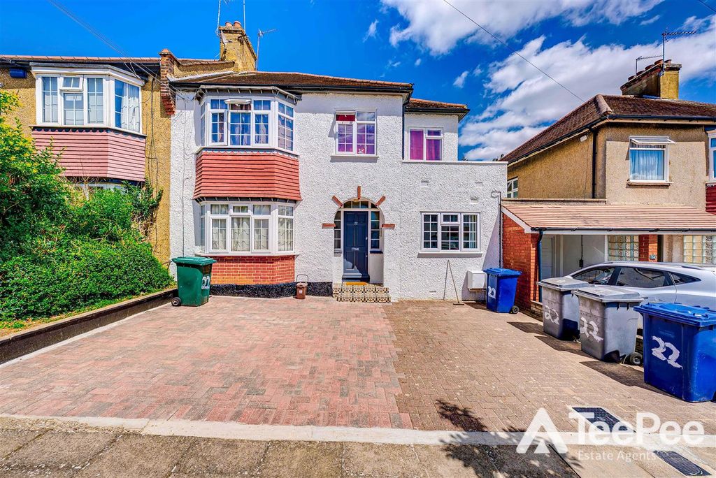 Property photo 1 of 26 A7S09630Hdr.Jpg