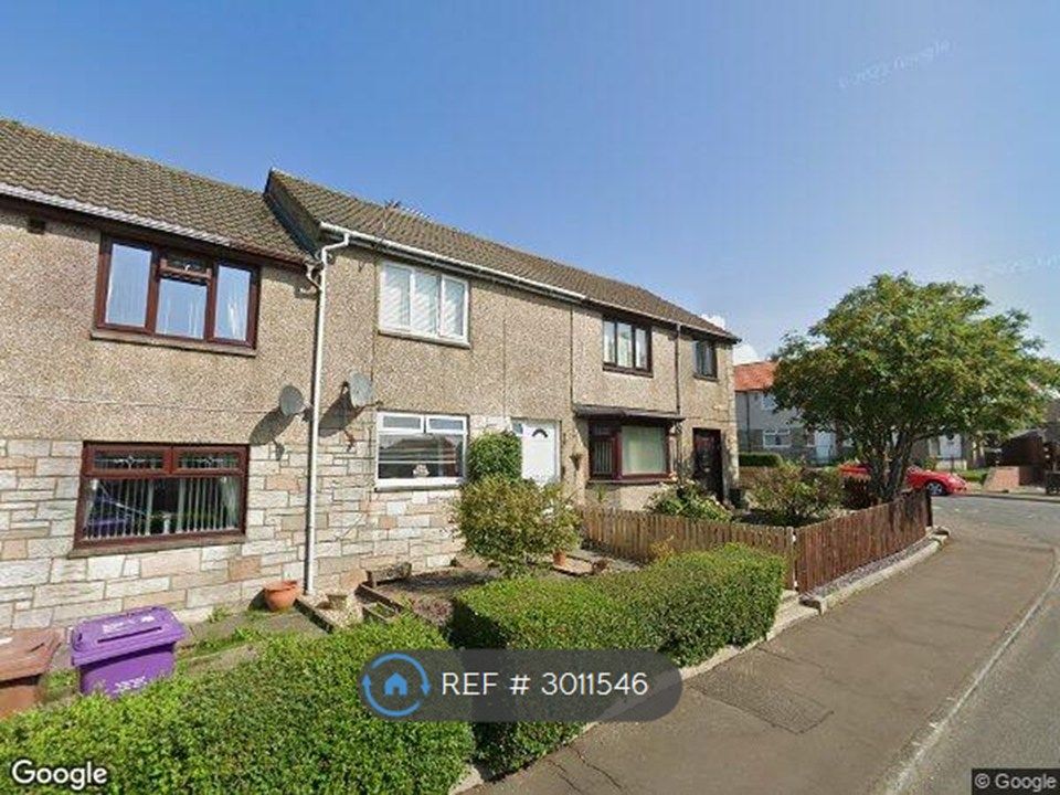 Property photo 1 of 17