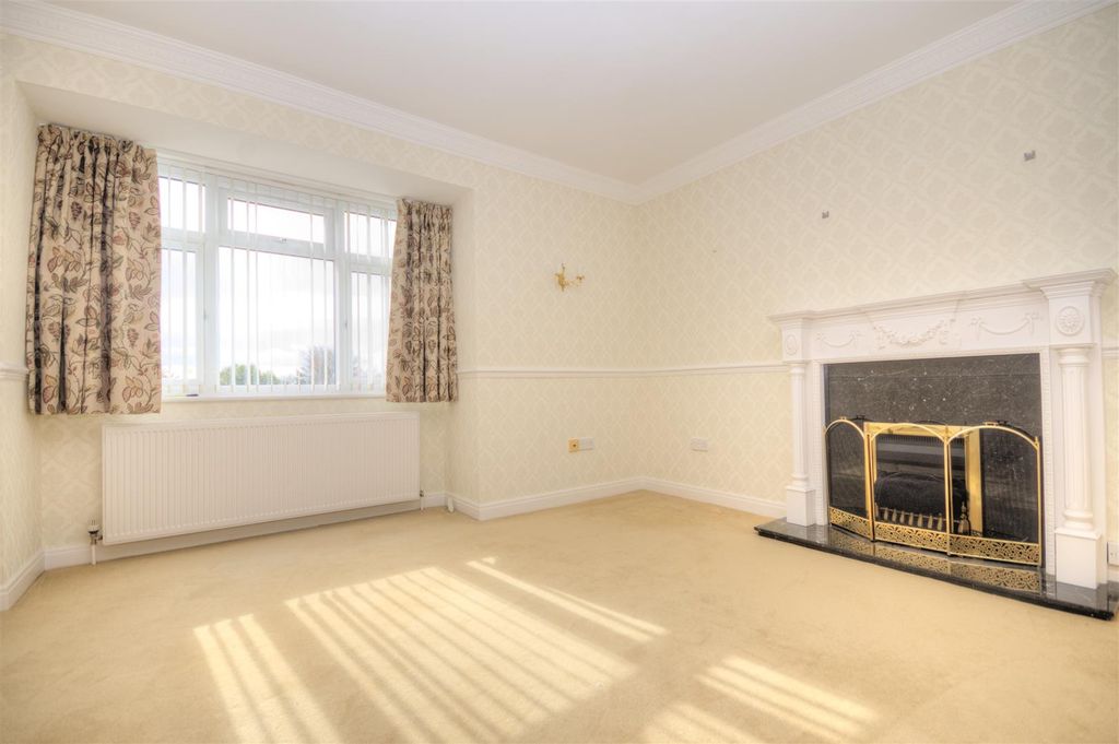 Property photo 3 of 12 Dsc_4180_Enhancer.Jpg