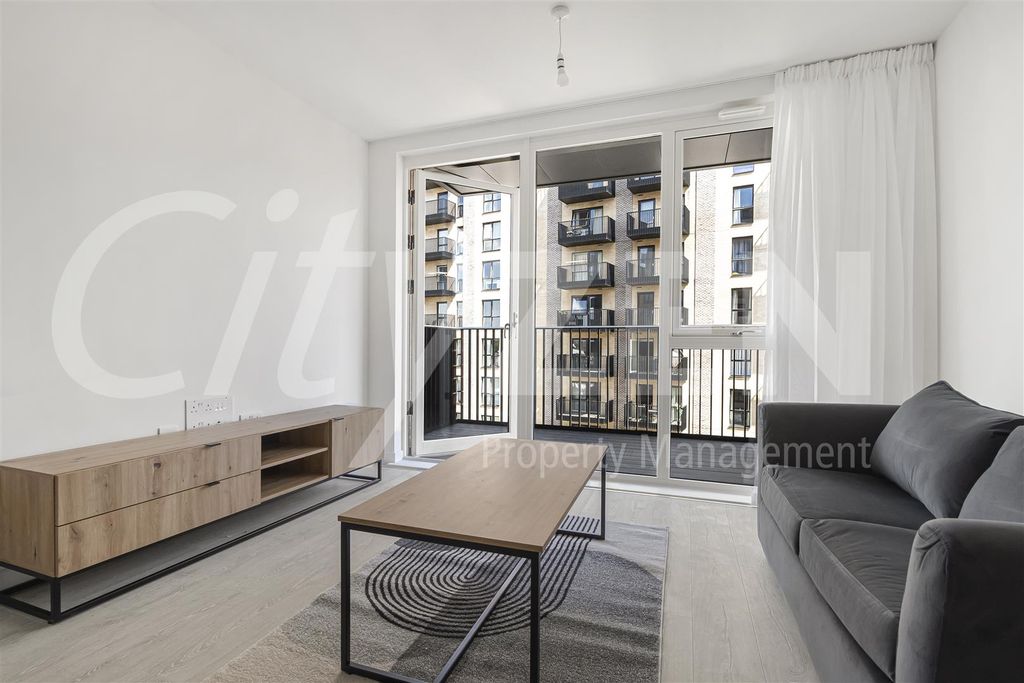 Property photo 1 of 15 Reception Room