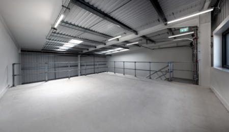 Property photo 3 of 4 692 Stirling Road 4.Jpg