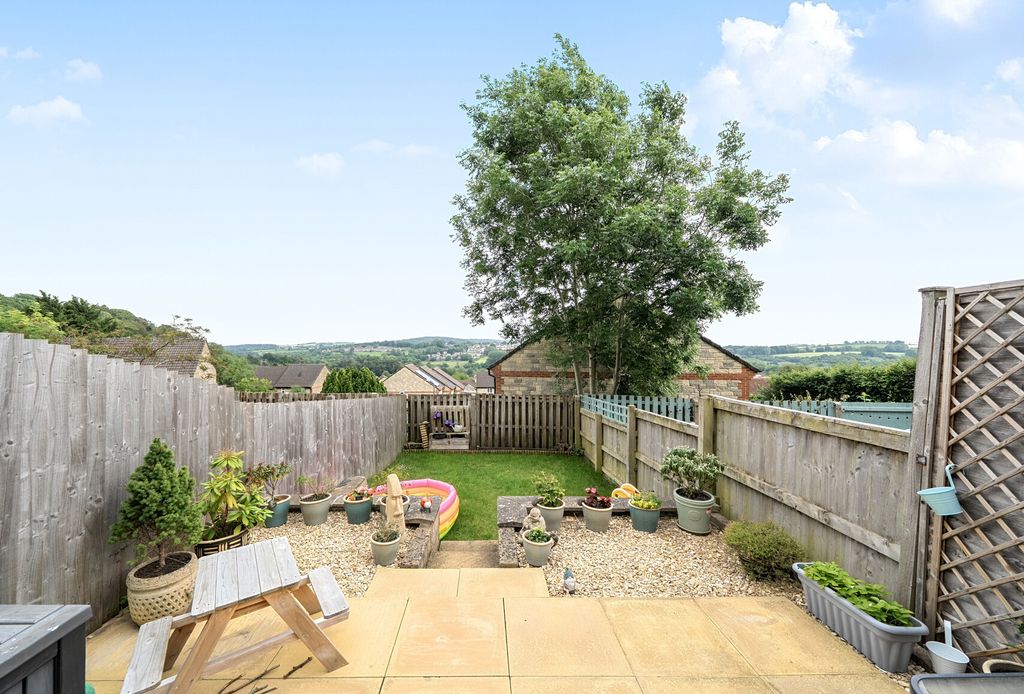Property photo 2 of 14 1479550-6-6A32c79...