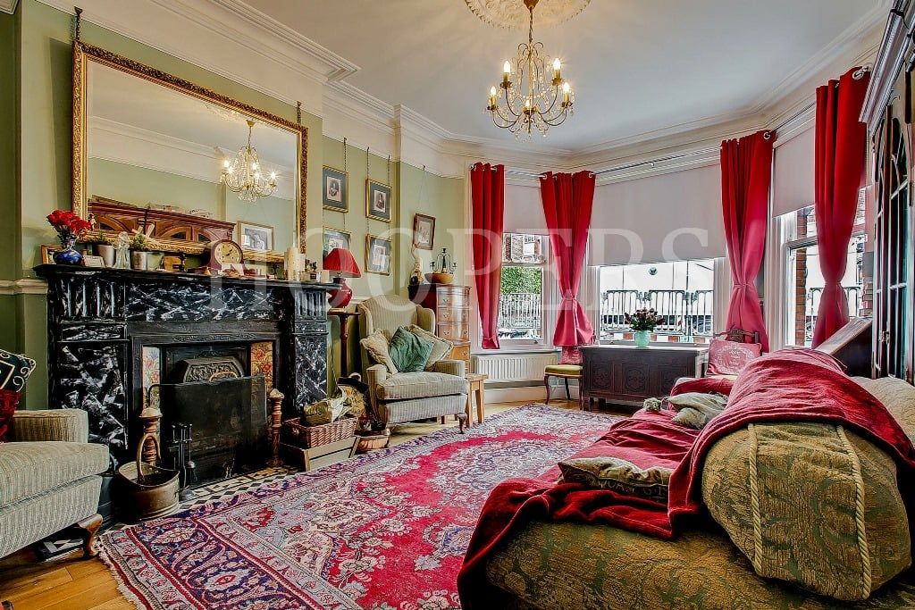 Property photo 3 of 17