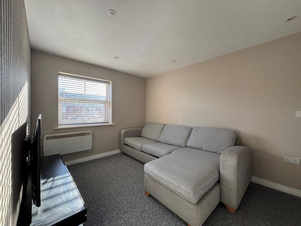 Property photo 3 of 6 Reception Room