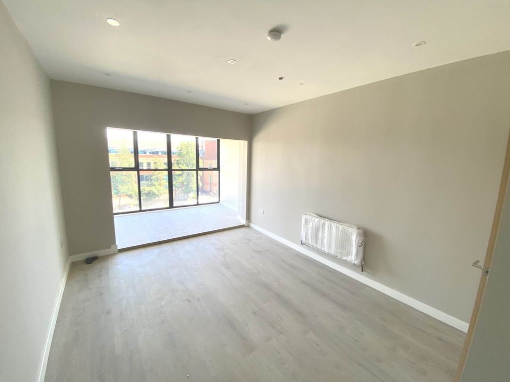 Property photo 3 of 4