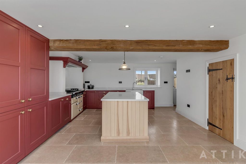 Property photo 3 of 59 The Beeches, Watton Road, Shropham, Nr17 1Dy (42).