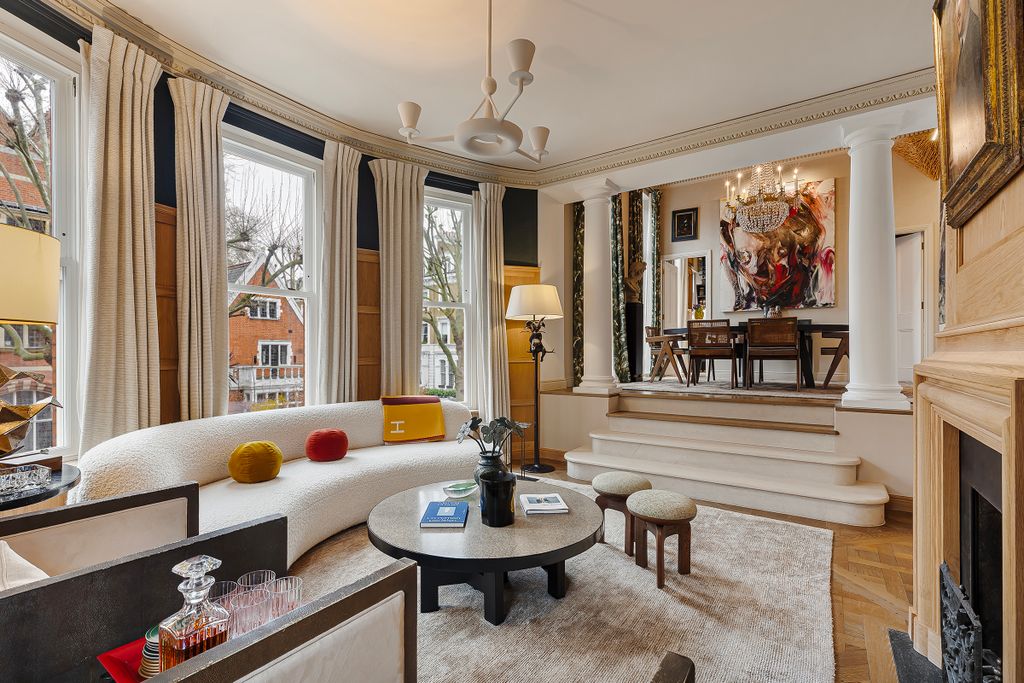 Property photo 3 of 27