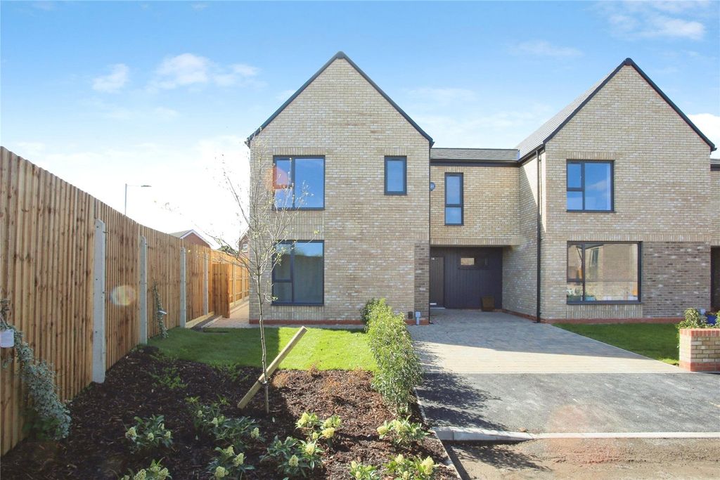 Property photo 1 of 29 Picture No. 38