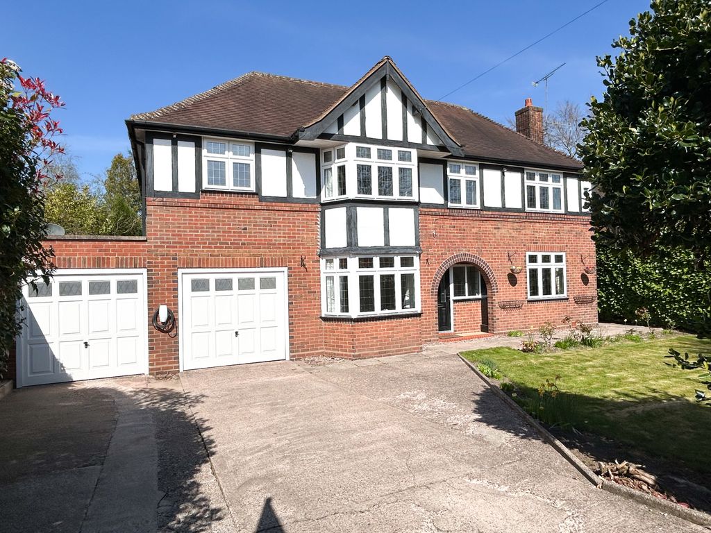 Property photo 1 of 44 Img_6403