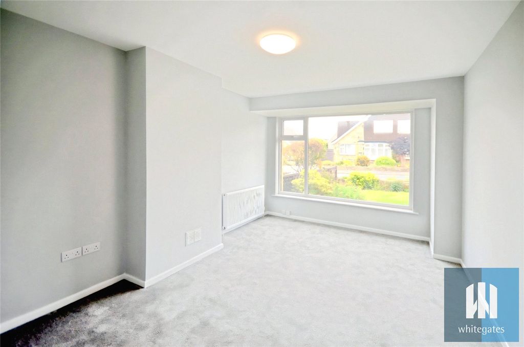 Property photo 3 of 15 Picture No. 30