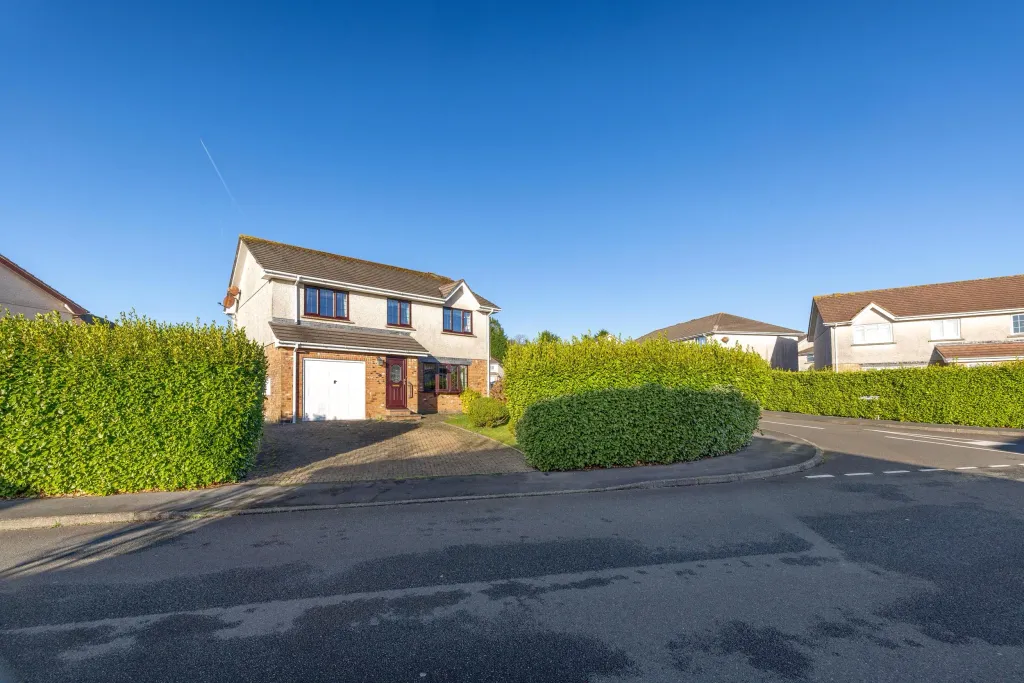 Property photo 3 of 24