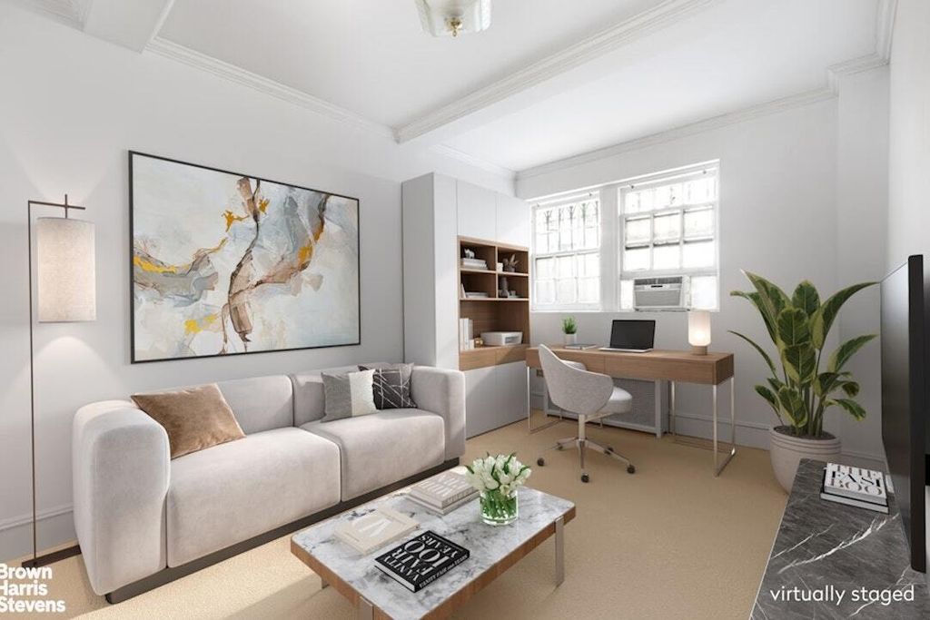 Property photo 3 of 9 <Alttext/>