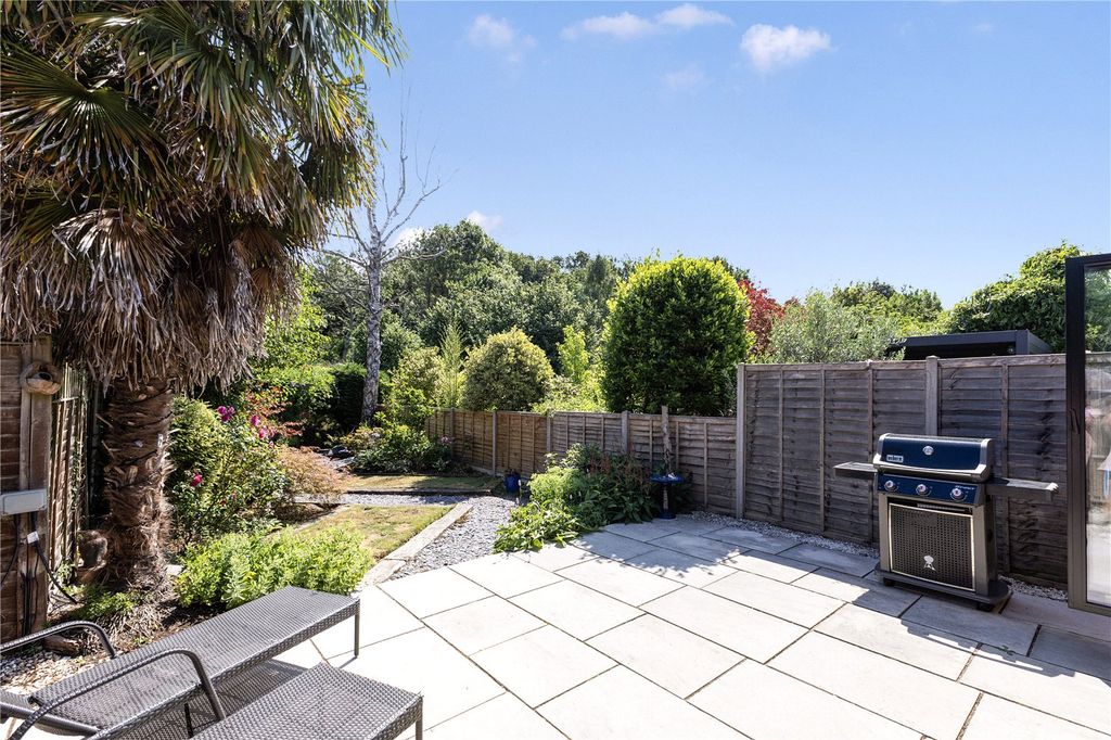 Property photo 3 of 20 Picture No. 01